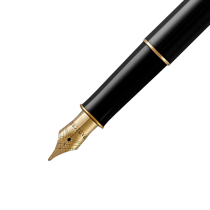 Parker-Sonnet-FP-Laquer Black-Gold Clip-3-700.JPG